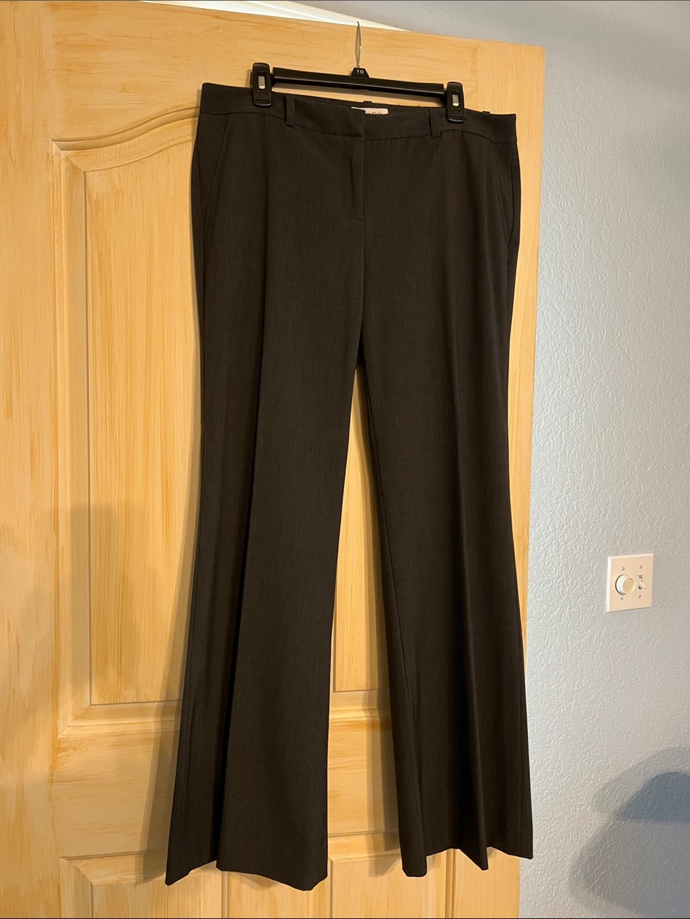 Wide-Leg Gray Dress Pants - Sleek Professional Trousers